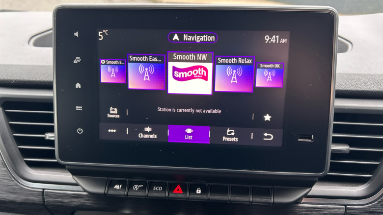 Renault Trafic Lwb Diesel LL30 Blue dCi 150 Extra Sport [Safety] Crew Van